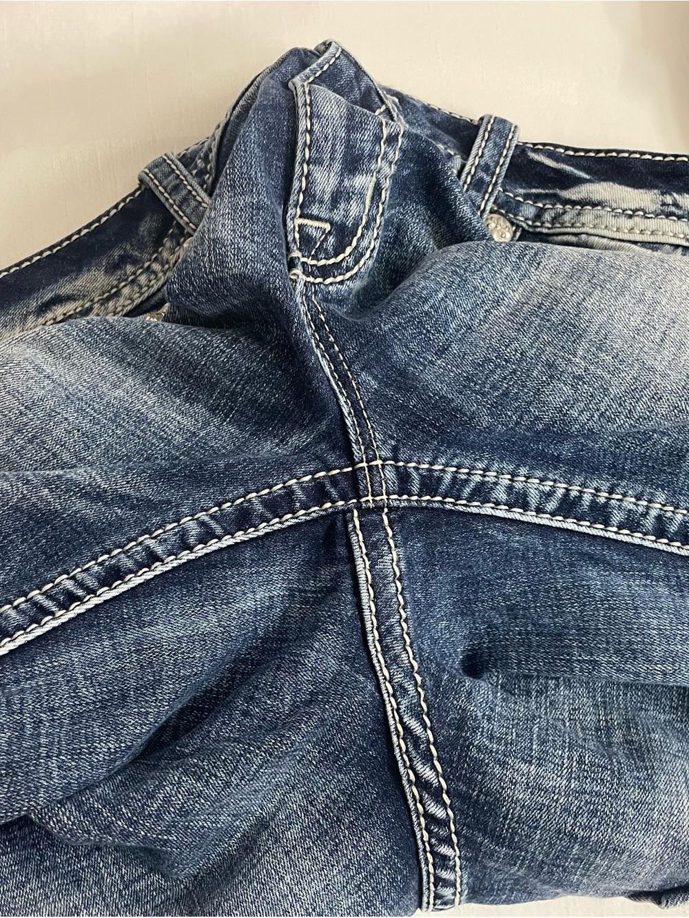 Miss Me Women’s Light Blue Mid-Rise Tailored Boot Jeans Size 30 - Picture 15 of 16